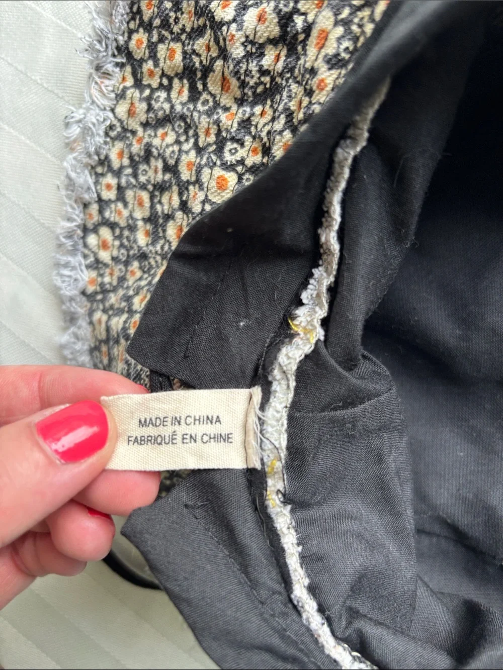 Natural Life Floral Frayed Bucket Hat Black Daisy Print Cottagecore Boho